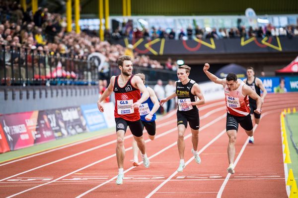 Fabian Dammermann (LG Osnabrueck), Vincente Graiani (LG Stadtwerke Muenchen), Justus Ringel (SC Potsdam) bei den Deutschen Leichtathletik-Hallenmeisterschaften am 18.02.2023 in der Helmut-Koernig-Halle in Dortmund